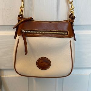 Dooney & Bourke All Weather Leather 3.0 Zip Top Crossbody 23 white/cream